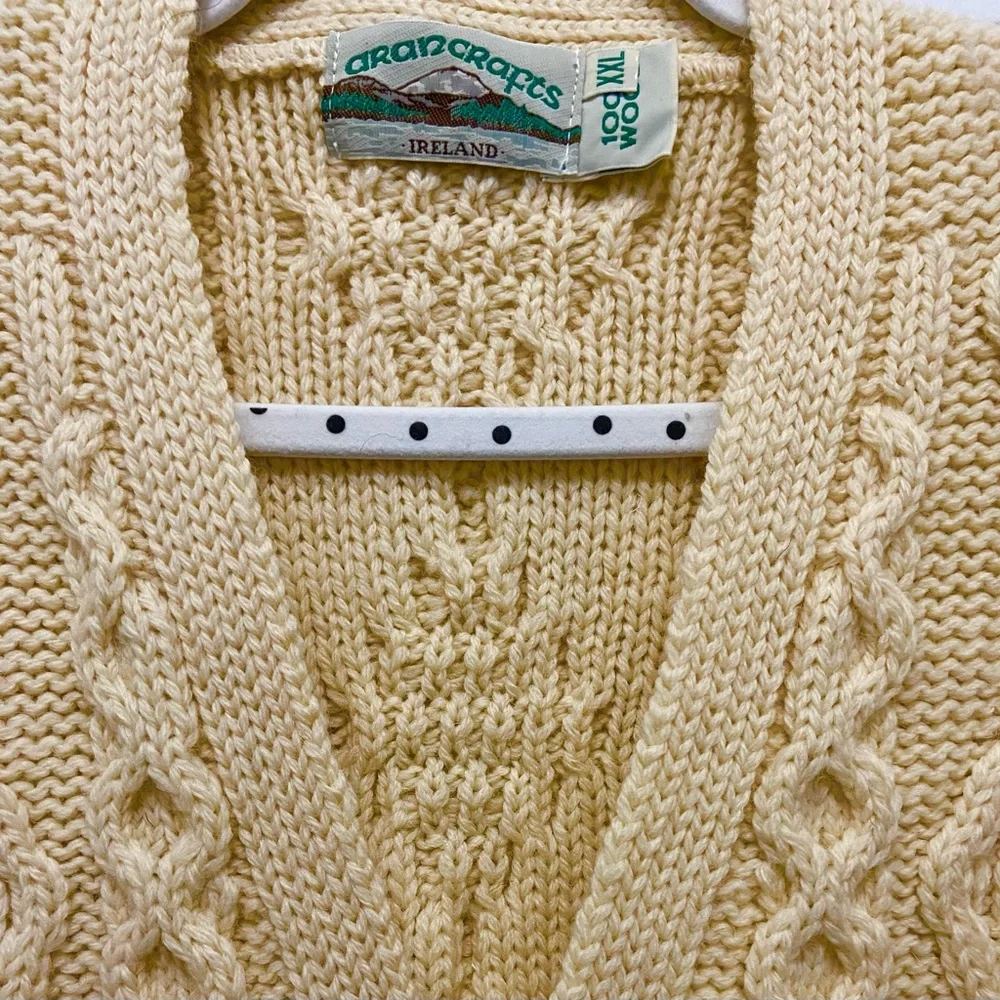 Aran Crafts Heavy Cabled Cardigan XXL - Picture 3 of 3
